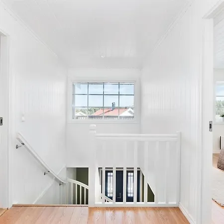 Villa Relax - Near Lillestrom, Ahus, Oslomet - Strommen, Lorenskog And Oslo Pansiyon