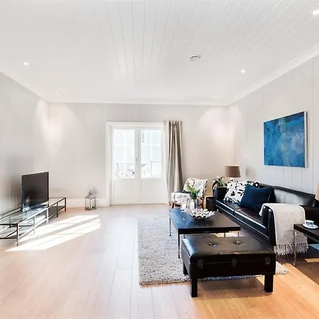 Villa Relax - Near Lillestrom, Ahus, Oslomet - Strommen, Lorenskog And Oslo *